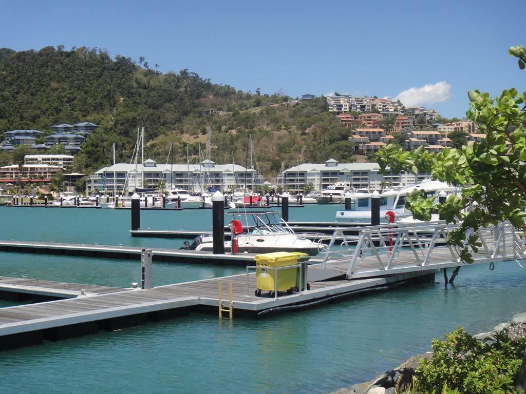 Boathouse Port Of Airlie Leilighet Airlie Beach Rom bilde